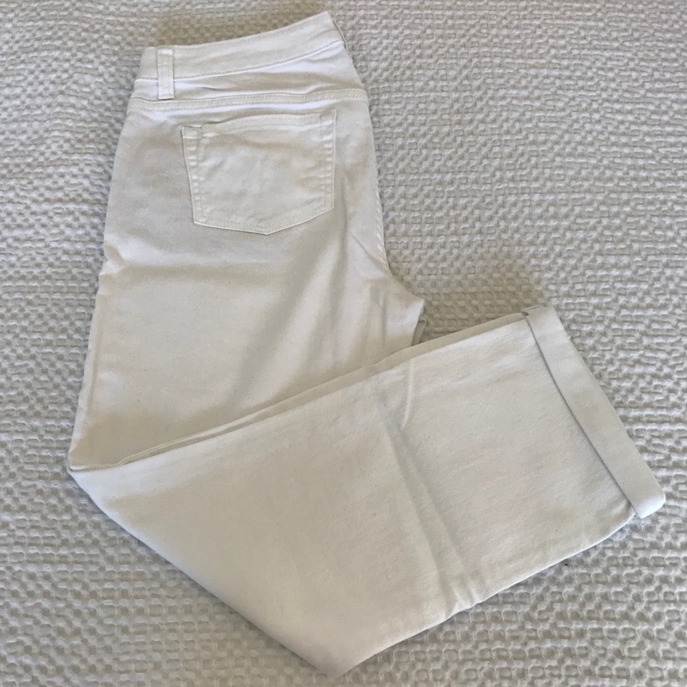 Jennifer Lopez White Capris